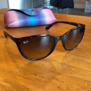 RAY BAN EMMA RB4167 tortoiseshell/brown sunglasses